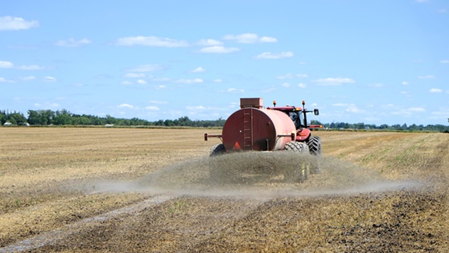 Zagadjivanje zemljišta azotnim djubrivima jedan od najvećih problema plodnosti - © Pixabay