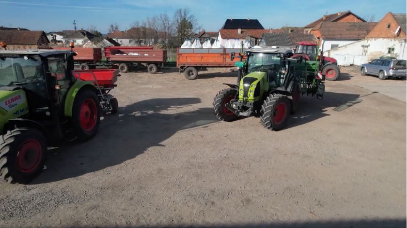 Claas traktori