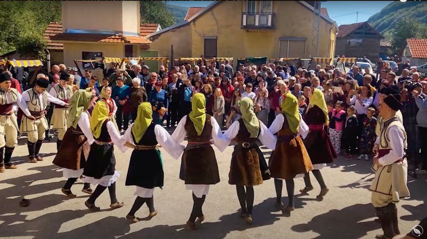 Miholjski susreti u prethodne 3 godine sa 250 manifestacija okupili 1500 sela u 95 opština i rekordnih 200.000 učesnika. © AGROmedia Miholjski susreti sela