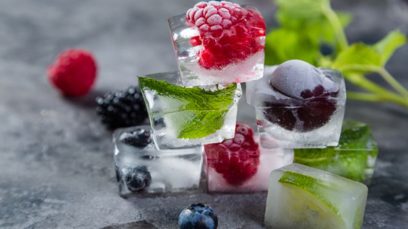 Zamrzavanje voća i začinskog bilja © Canva Voće i začinsko bilje