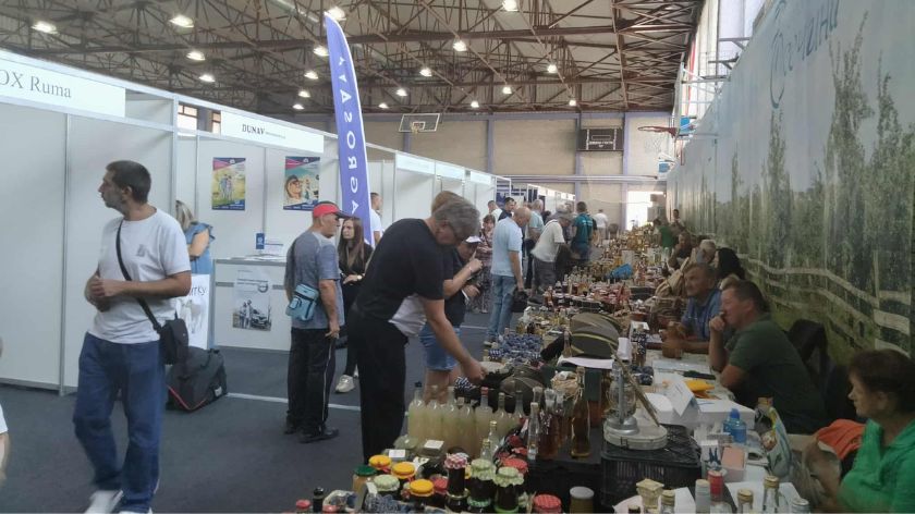 Sajam šljiva u Osečini © AGROmedia/Dejan Davidović Sajam šljiva