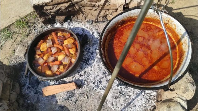 Gulaš je njegova ,,najjača karta" © Ivan Krunić Kuvar Ivan Krunić