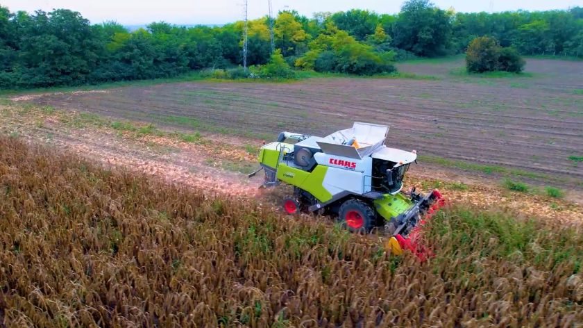 CLAAS Trion 530